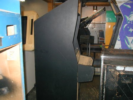 Atari / Primal Rage Cabinet (Image 3)